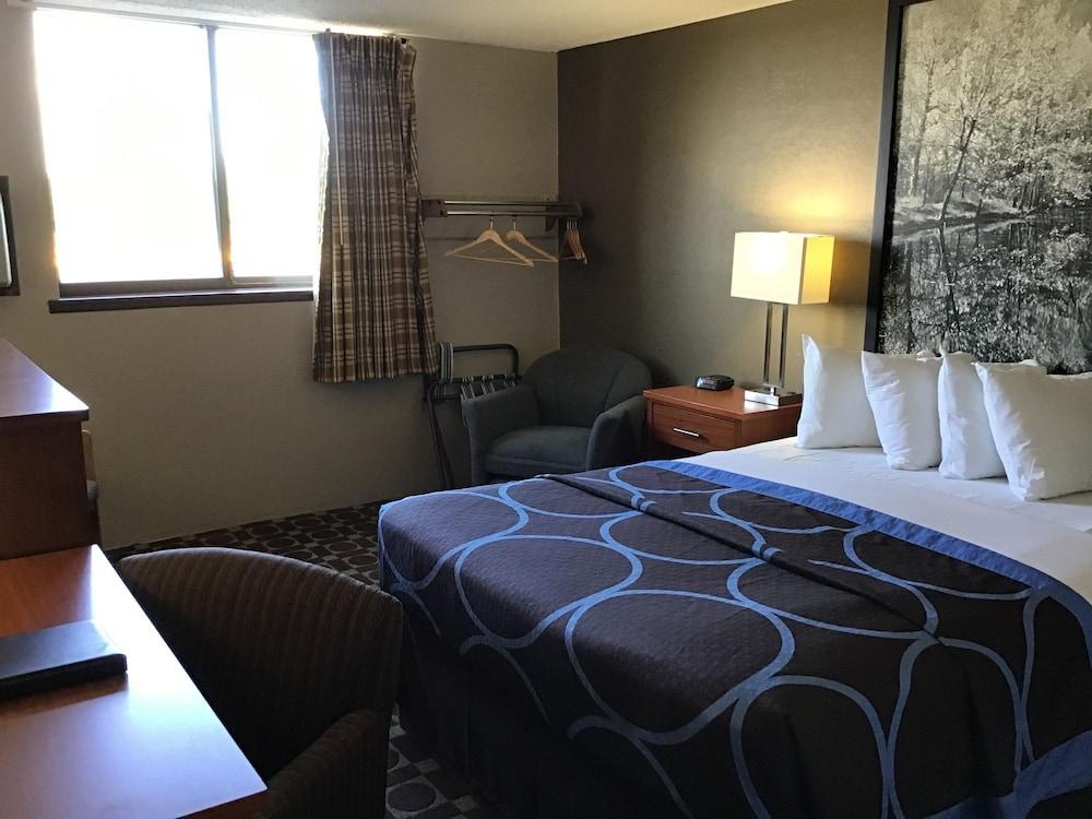 Super 8 By Wyndham Miles City Buitenkant foto
